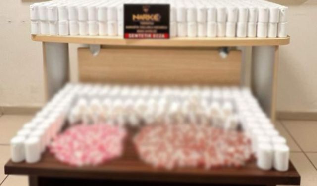 Turgutlu'da 56 bin 336 sentetik hap ele geçirildi