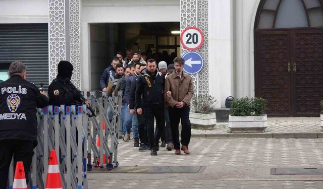 Yapay zekayla kadın olup vurgun yapmışlar