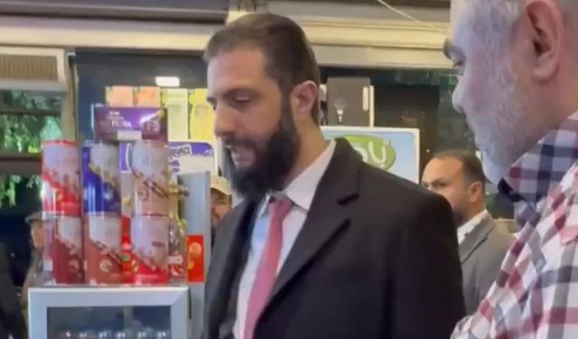 Suriye Cumhurbaşkanı Şara, suikast iddialarının ardından Şam'da market alışverişi yaptı