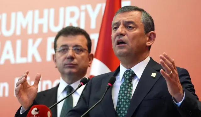 CHP Genel Başkanı Özel, Ekrem İmamoğlu'nu ziyaret etti
