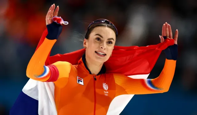 Femke Kok, olimpiyat rekoru kırarak altın madalya kazandı