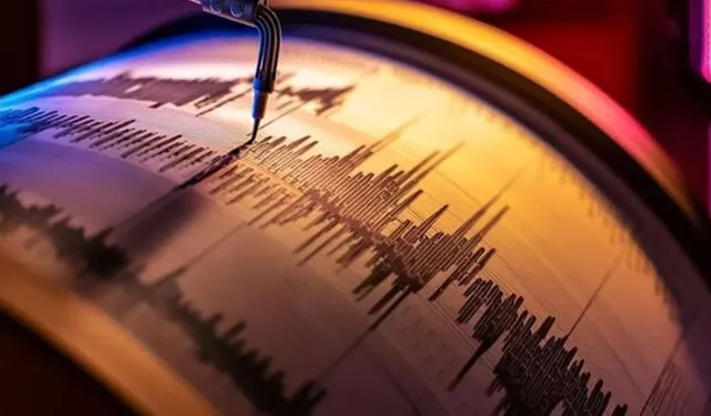 İstanbul'da deprem oldu!