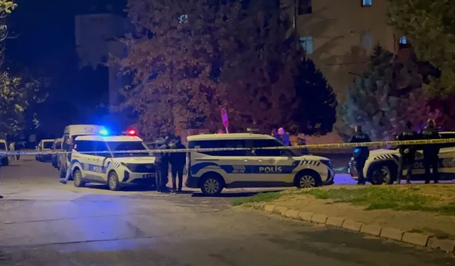 Eşini öldürüp babasını aradı: Kızını kestim, gel al