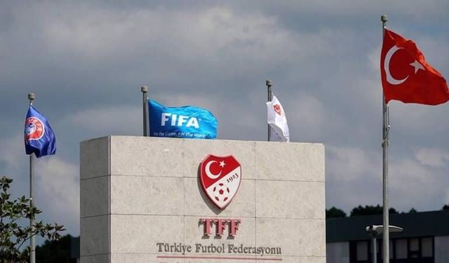 Galatasaray ve Samsunspor'un lig maçlarına erteleme