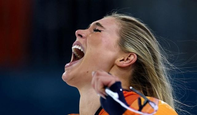 Fermuarı açışı 1 milyon dolar... Herkes patenci Jutte Leerdam'ı konuşuyor! Olimpiyat'a damga vuran an