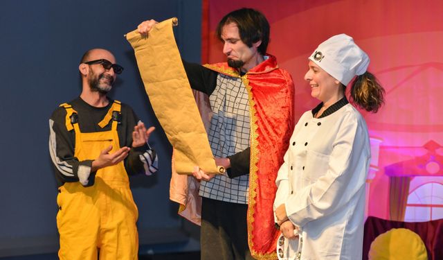 'Kralın kayıp şapkası'nı çocuklar buldu