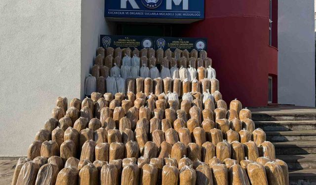 Adana'da 2 ton 500 kilogram kaçak tütün ele geçirildi