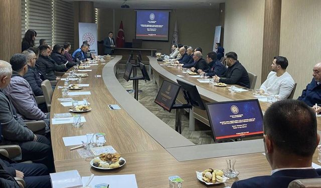 Aksaray'da 22 belediyenin zabıta ekiplerine ölçü ve ayar eğitimi