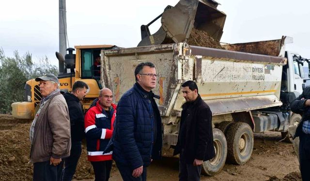 Alaşehir'de taşkın hasarları gideriliyor