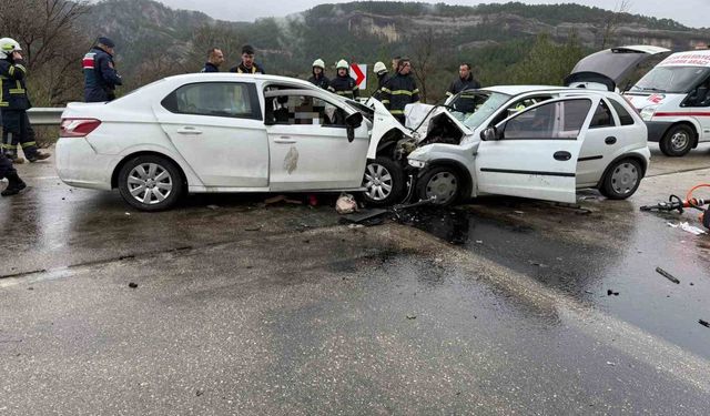 Antalya-Isparta kara yolundaki kazada ölü sayısı 7'ye yükseldi