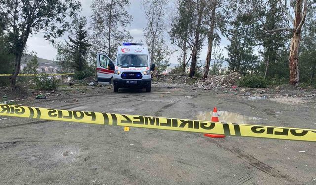 Av tüfeğiyle eski eşini öldürüp, intihar etti