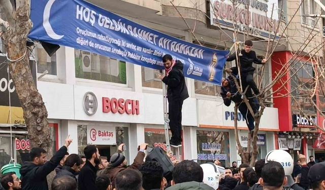 Batman'da pankart gerginliğinde 5 gözaltı