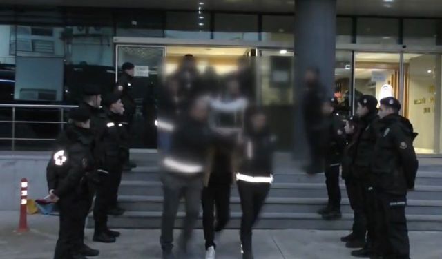 Bursa'da dev uyuşturucu operasyonu : 102 kişi yakalandı, 84 kişi tutuklandı