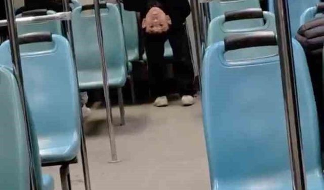 Bursa'da gençlerin metroda tehlikeli oyunu