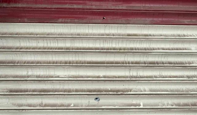 Diyarbakır'da iş yerine silahlı saldırı