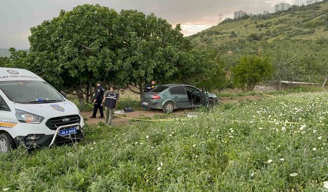 Dondurma bahanesiyle buluştular, pompalı tüfekle öldürdüler
