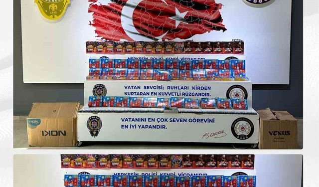 Erzurum'da polis ve zabıtadan piroteknik operasyon