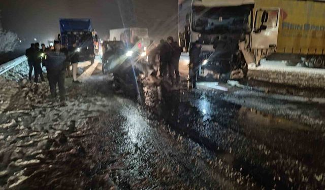 Erzurum'da trafik kazası: 4 ölü