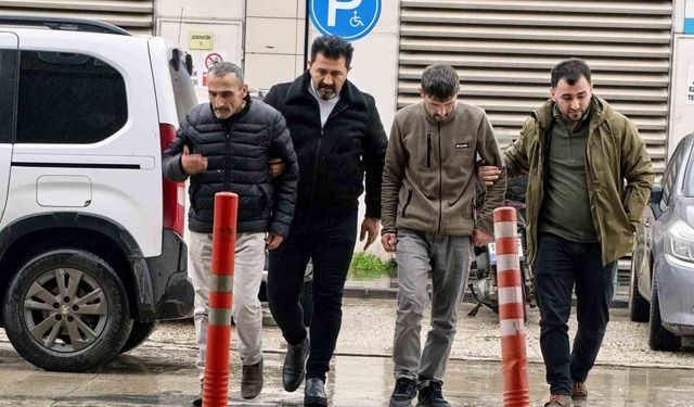 Bursa'da fırça sapıyla dehşet : Arkadaşlarını ağır yaraladılar, 2 kişi tutuklandı