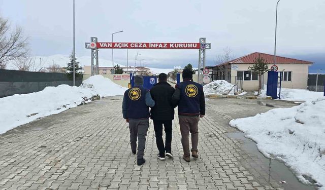 Hakkari'de 8 yıl hapis cezası bulunan şahıs yakalandı