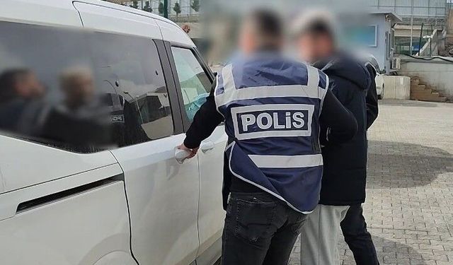 Kırşehir'de dolandırıcılık operasyonu: 4 tutuklama
