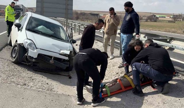 Köyüne gitmek için yola çıktı, kazada yaralanıp hastanelik oldu