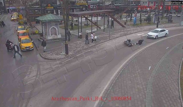 Kütahya'daki trafik kazaları kameralara yansıdı