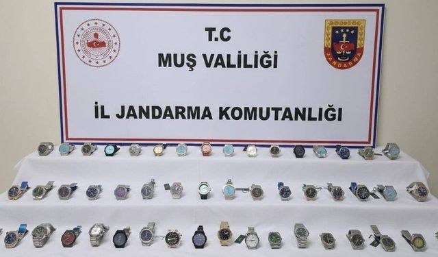 Muş'ta 3 milyon TL değerinde gümrük kaçağı saat ele geçirildi