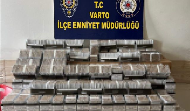 Muş'ta kaçak sigara operasyonu: Bin 766 paket ve 35 bin makaron ele geçirildi