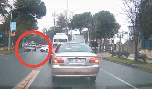 Ordu'da otomobil ile çarpışan motosikletli yaralandı: Kaza anı araç kamerasına yansıdı