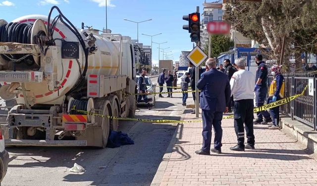 Tanker altında kalan yaya, hayatını kaybetti