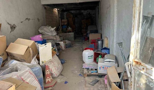 Temizlik deposundan binlerce malzeme çalındı