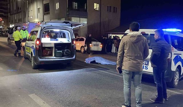 Teravih namazına giderken otomobil çarpan kaynananın ardından gelini de hayatını kaybetti