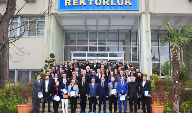 BUÜ’de Akredite Olan Programlara Teşekkür Belgesi