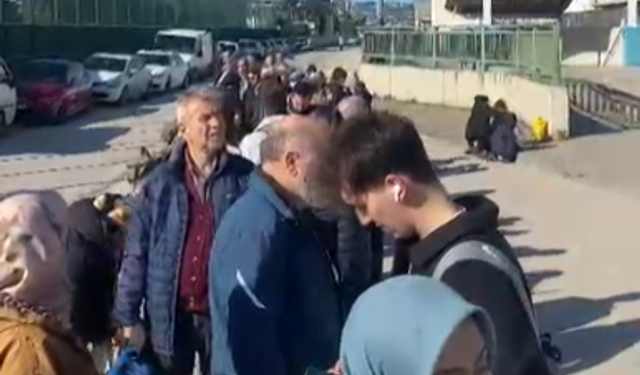 Bursa'da otobüs gelmedi, onlarca yolcu mağdur oldu