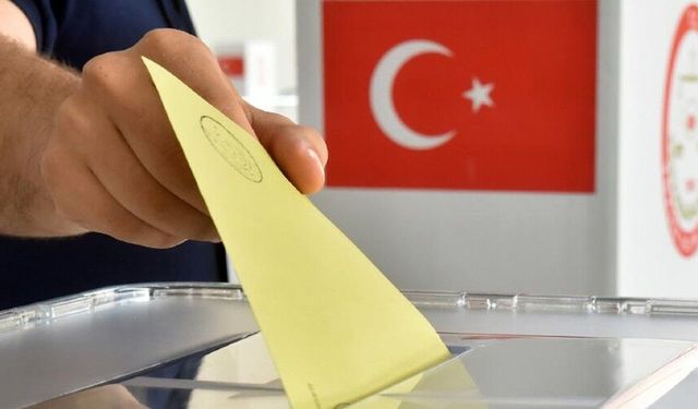 Dört ilde sandıklar kapandı: Oy sayımı başladı