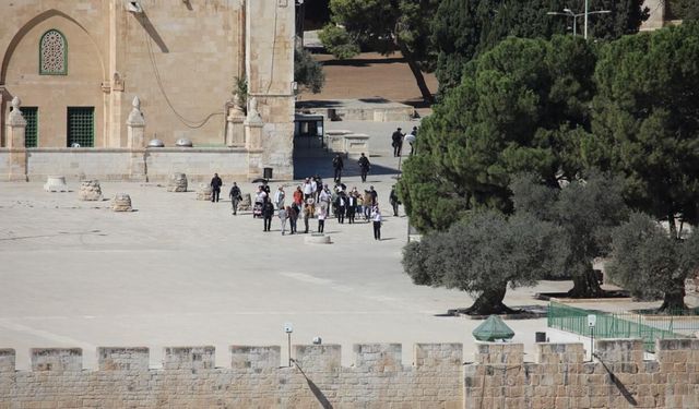 Mescid-i Aksa'ya 65 bini aşkın baskın düzenledi