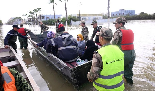 Sel ve taşkınlar nedeniyle 108 binden fazla kişi tahliye edildi