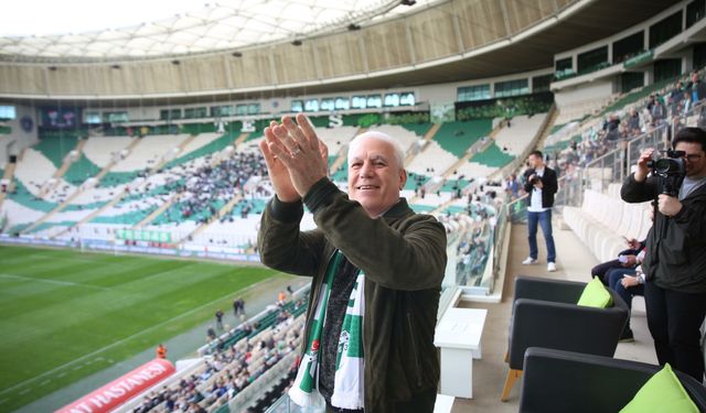 Mustafa Bozbey Portekiz’den seslendi: "Biz şampiyon olacağız"