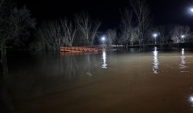 Debisi yükselen Tunca Nehri için kırmızı alarm