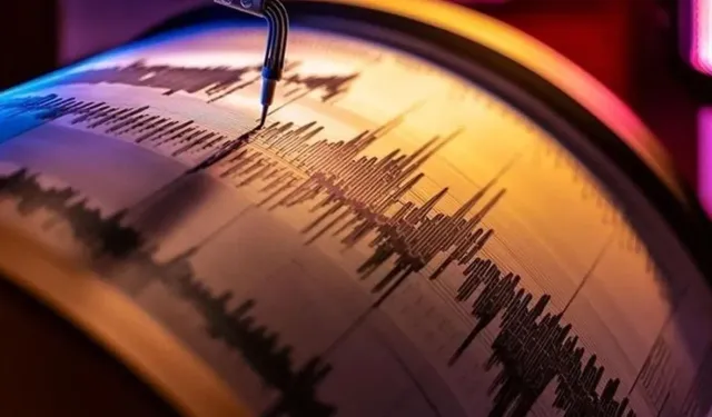 Antalya'da korkutan deprem