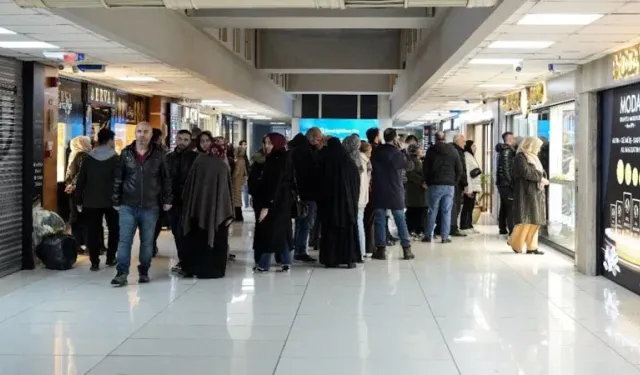 Altındaki düşüş Kuyumcukent'i kilitledi: Gram altın tükendi