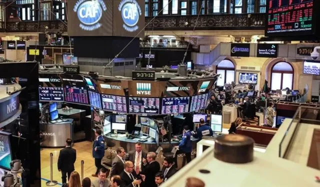New York borsası günü karışık seyirle kapattı