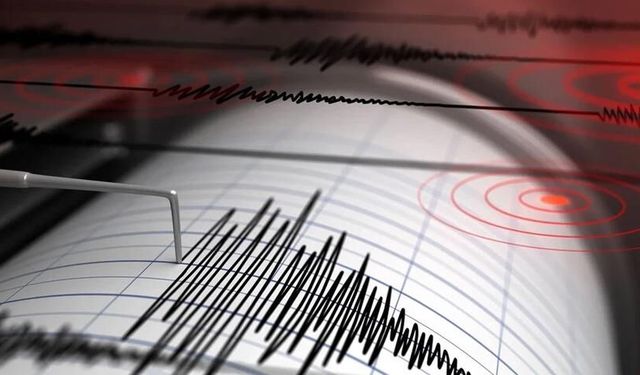 Korkutan bir deprem daha! Fena sallandı