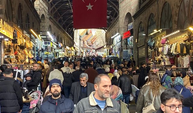 Bursa’da bayram alışverişi yoğunluğu