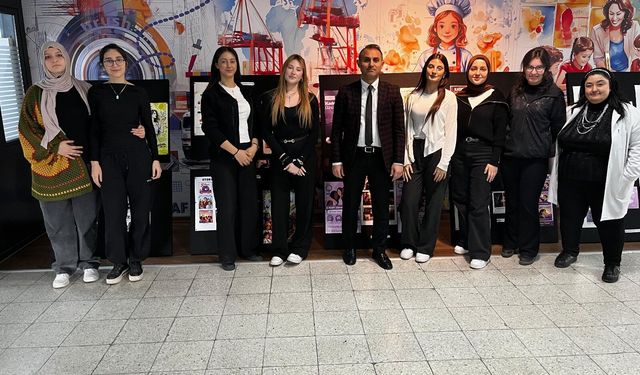 Liseli öğrencilerden 8 Mart'a anlamlı sergi