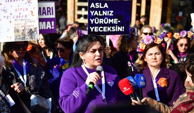 Bursalı kadınlardan özgürlük ve eşitlik yürüyüşü