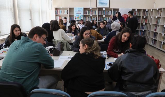 Bursa’nın hafızası gençlerle geleceğe taşınıyor