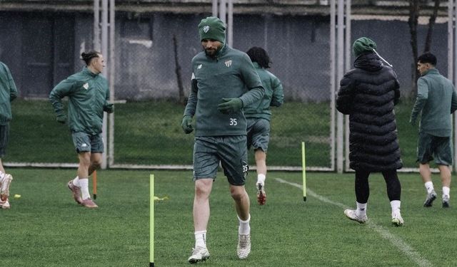 Bursaspor’da Gebze hazırlıkları sürüyor