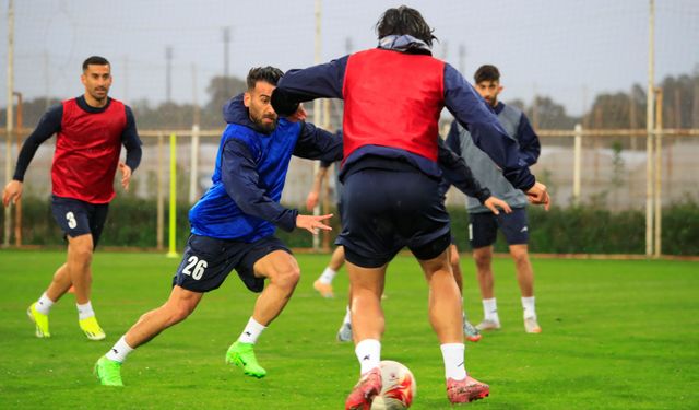İran Milli Takımı kamp için Antalya'ya